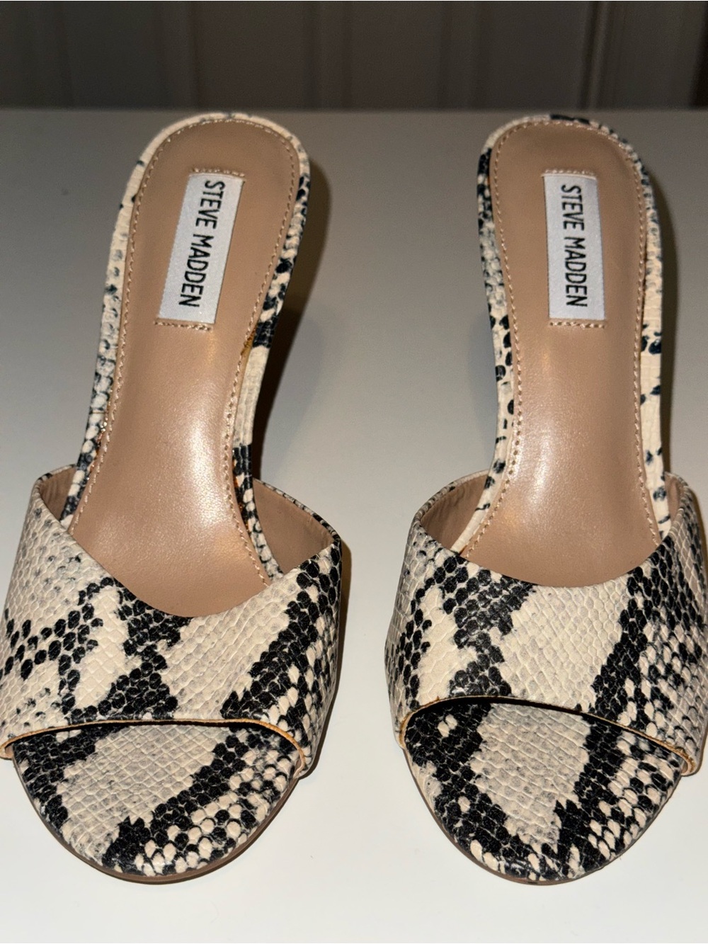 Steve Madden Snake-Print Slide Mules in Black & Cream size 7M